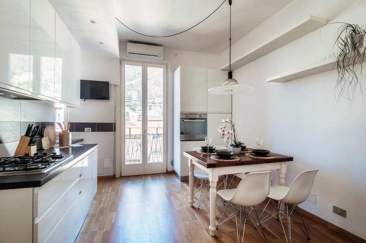 Anna'S Home Super Cozy Flat, With A/C, High Speed Wifi, Near The Lake And Public Transport Como Exterior foto